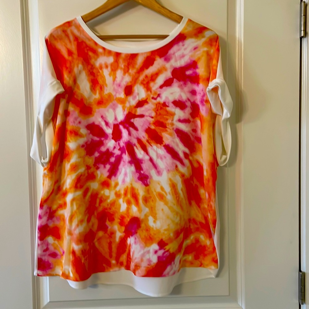 Womens Calvin Klein shirt, beautiful bright colors.  Size 1X